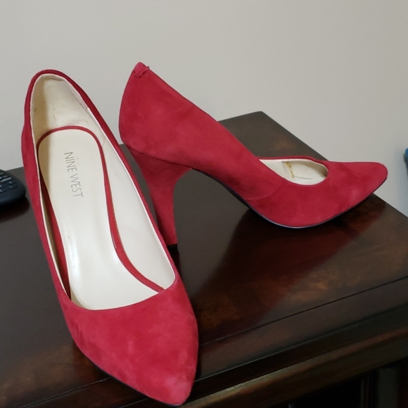 Nine West Shoes - Suede pumps